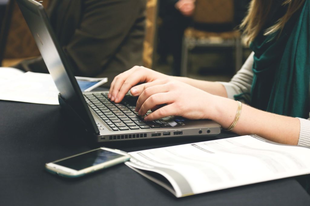 ¿A qué registros online puedes acceder en Chile?